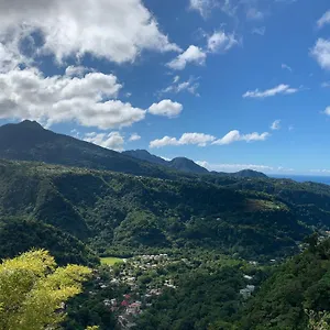 https://le-petit-paradis.comcaribbean.com