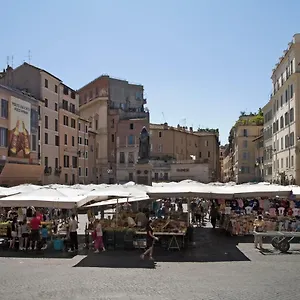 Appartamentino Campo Dei Fiori Rome